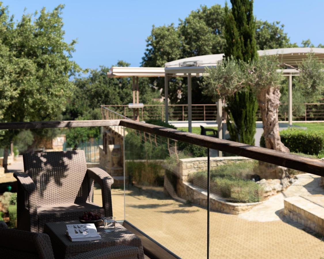 Stolidi Mou Treehouse Villa Atsipopoulo ภายนอก รูปภาพ